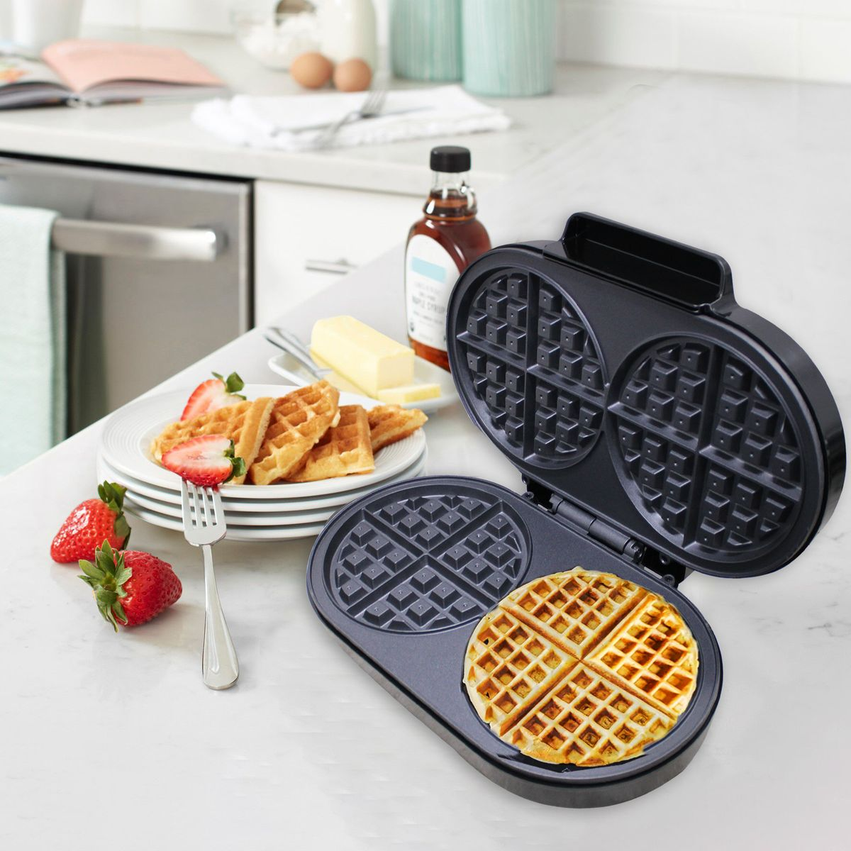 Sunbeam Round Plate Electric Non Stick Waffle Maker SWM510A